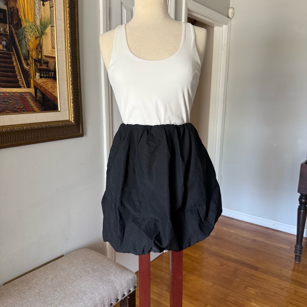 Zara Black Bubble Hem  Mini Skirt